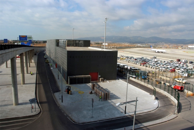 ENERGY POWER STATION OF THE AIRPORT OF BARCELONA 