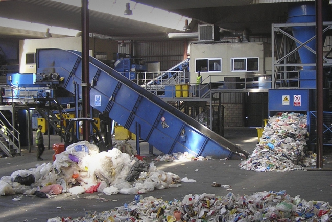 WASTE AND PACKAGE CLASSIFICATION PLANT IN COLMENAR VIEJO, MADRID