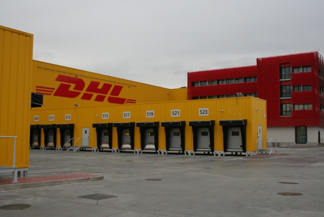 NEW TERMINAL BUILDING OF DHL AT THE AIR CARGO CENTRE OF THE ADOLFO SUÁREZ INTERNATIONAL AIRPORT MADRID - BARAJAS