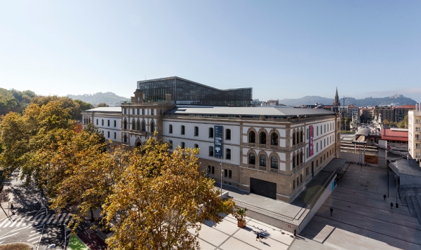 EBAk ostatu bat eraikiko du Tabakalera eraikinean, Donostia