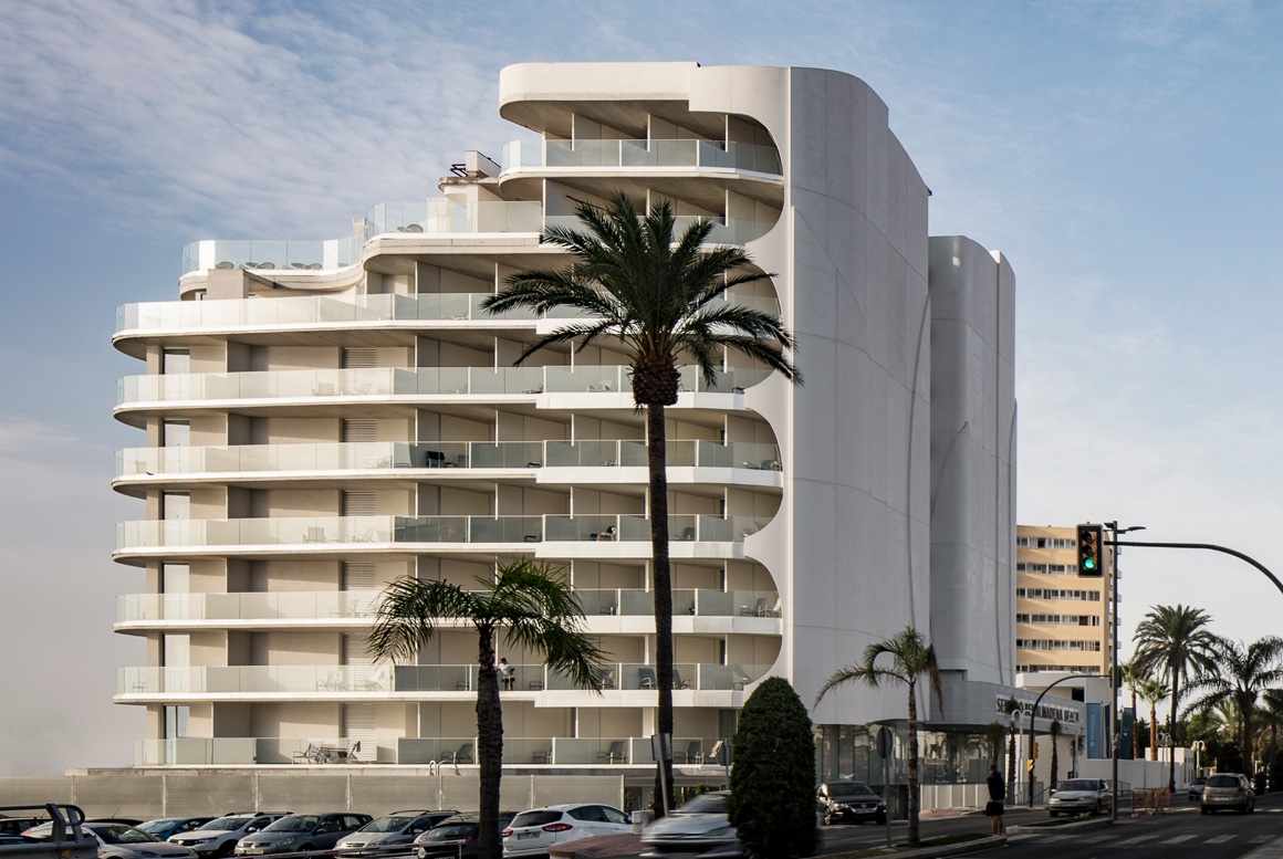 HOTEL SENTIDO BENALMÁDENA BEACH 4 ESTRELLAS, MÁLAGA