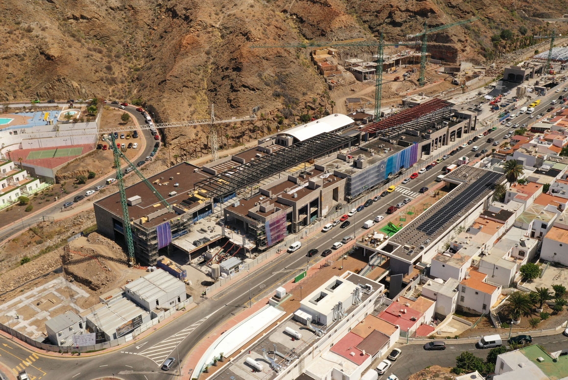 MOGAN MALL EM PUERTO RICO, LAS PALMAS DE GRAN CANARIA