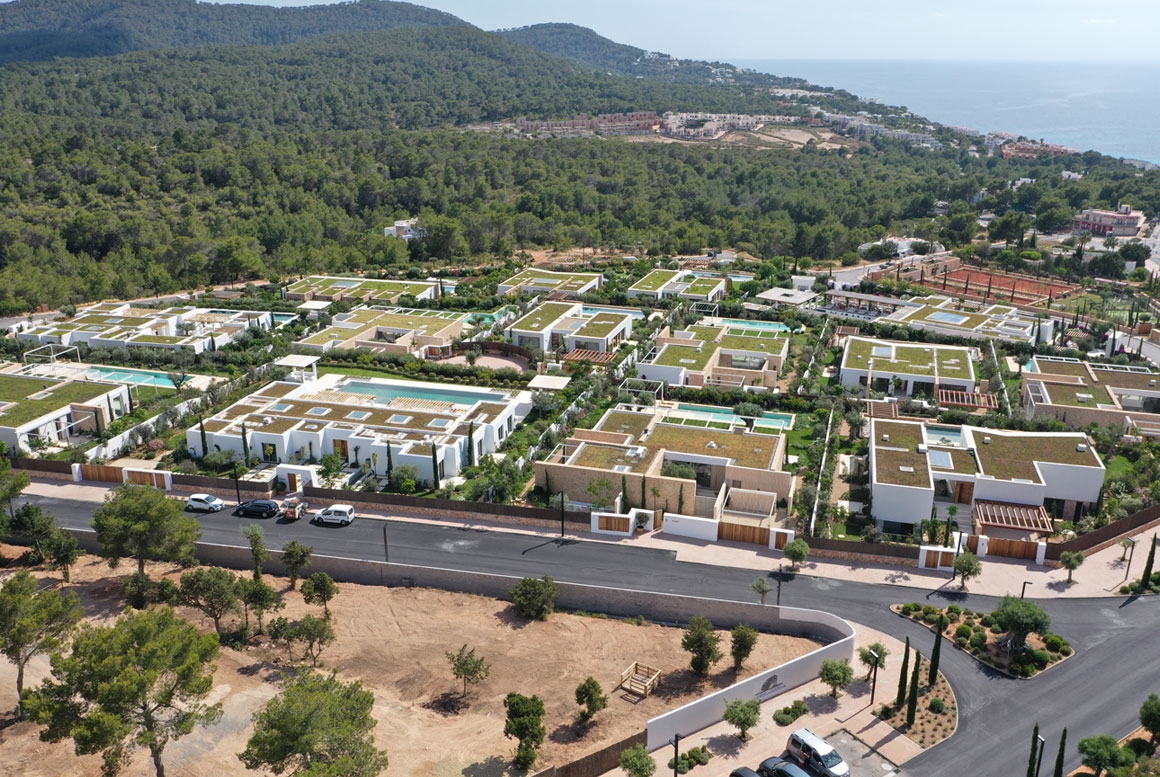 Grupo SANJOSE COMPLEJO RESIDENCIAL SABINA ESTATES,