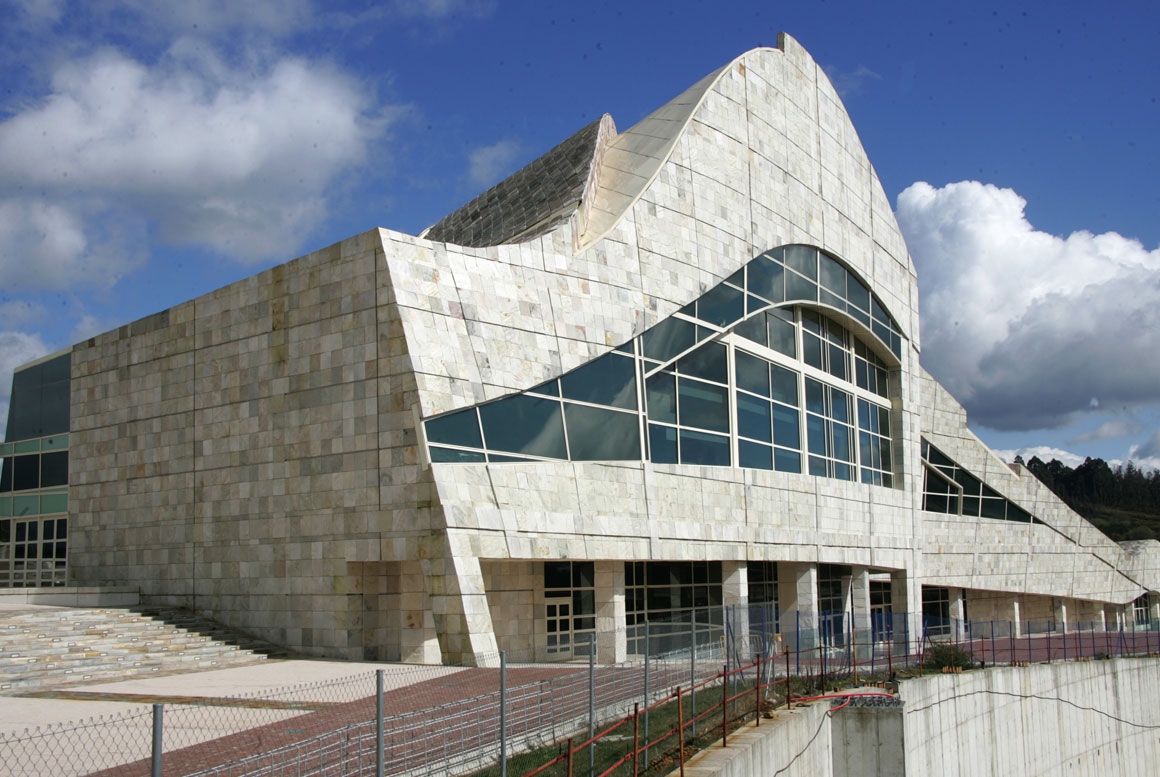 EDIFÍCIO DE SERVIÇOS CENTRAIS DA CIDADE DA CULTURA DA GALIZA, SANTIAGO DE COMPOSTELA