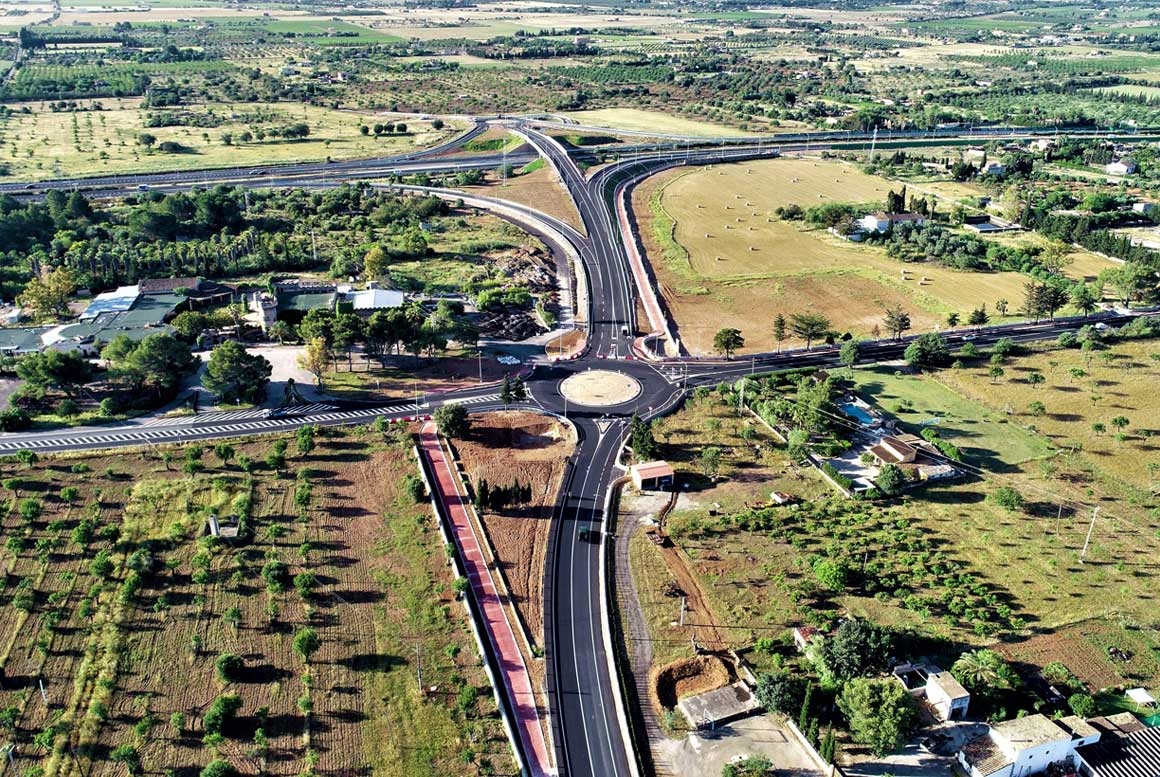 ACCESOS A LLOSETA DESDE LA AUTOPISTA DE INCA (MA-13) EN PALMA DE MALLORCA