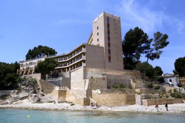 SANJOSE ejecutar la Fase II de la demolicin del Hotel Mar i Pins 4 estrellas en Mallorca