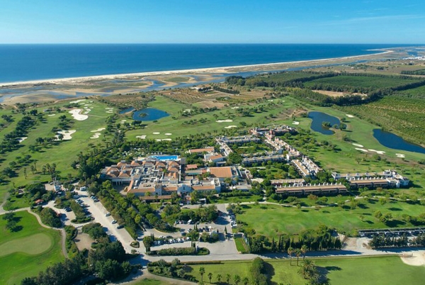 SANJOSE Portugal r&eacute;alisera la phase II de la r&eacute;novation et de la modernisation du complexe h&ocirc;telier Robinson Quinta da Ria 4 &eacute;toiles &agrave; Vila Nova de Cacela - Algarve