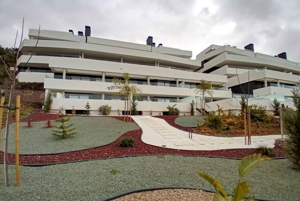 $datos['titulo'.sufijo]