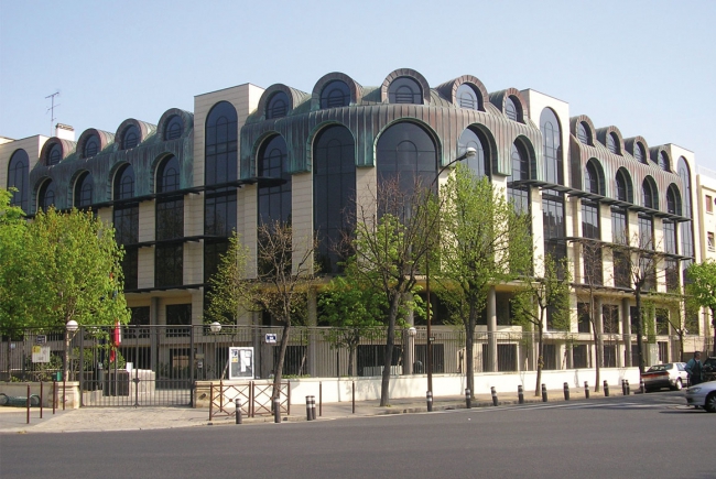 THE SPANISH LYCEE OF PARÍS LUIS BUÑUEL