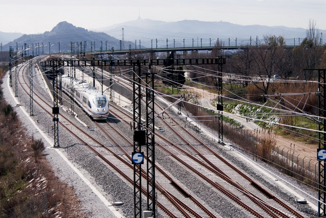 AVE MADRID - ZARAGOZA - BARCELONA - FRONTERA FRANCESA. (TRAMO MONTCADA - MOLLET)