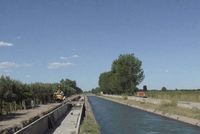 CANAL CONSTITUIÇÃO - MEDRANO, MENDOZA