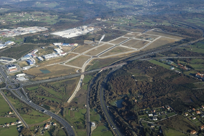 URBANIZAÇÃO PARQUE EMPRESARIAL LA SIONLLA EM SANTIAGO DE COMPOSTELA, CORUNHA