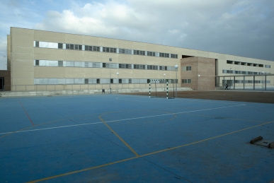 INSTITUTO DE ENSEÑANZA SECUNDARIA EN CHURRIANA DE LA VEGA