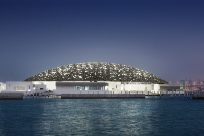 LOUVRE ABU DHABI MUSEUM, CULTURAL DISTRICT OF SAAYIDAT