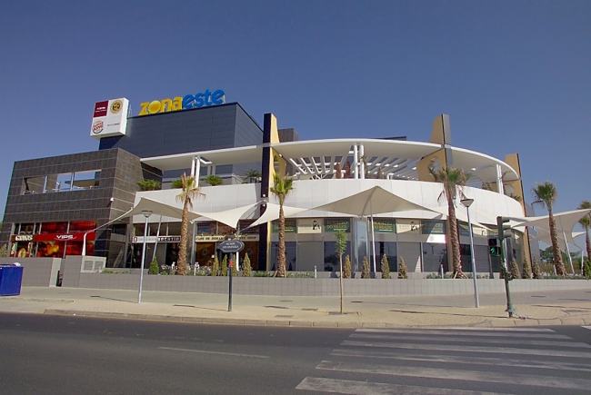 CENTRO COMERCIAL ZONA ESTE, SEVILLA