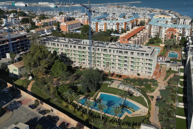 EDIFÍCIO DE HABITAÇÃO NERVA, EM DENIA, ALICANTE
