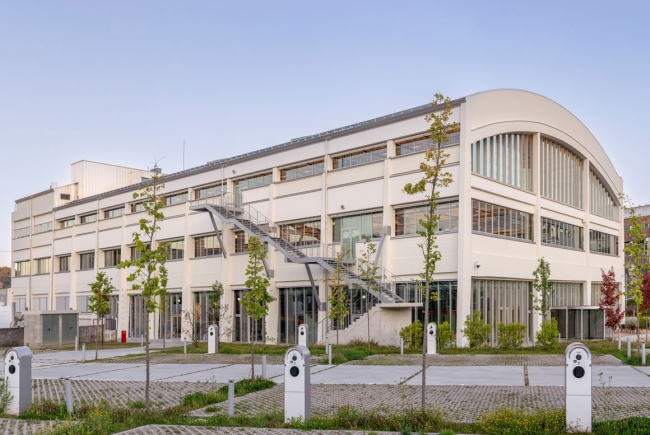 BIMBA Y LOLA HEADQUARTERS IN VIGO, PONTEVEDRA